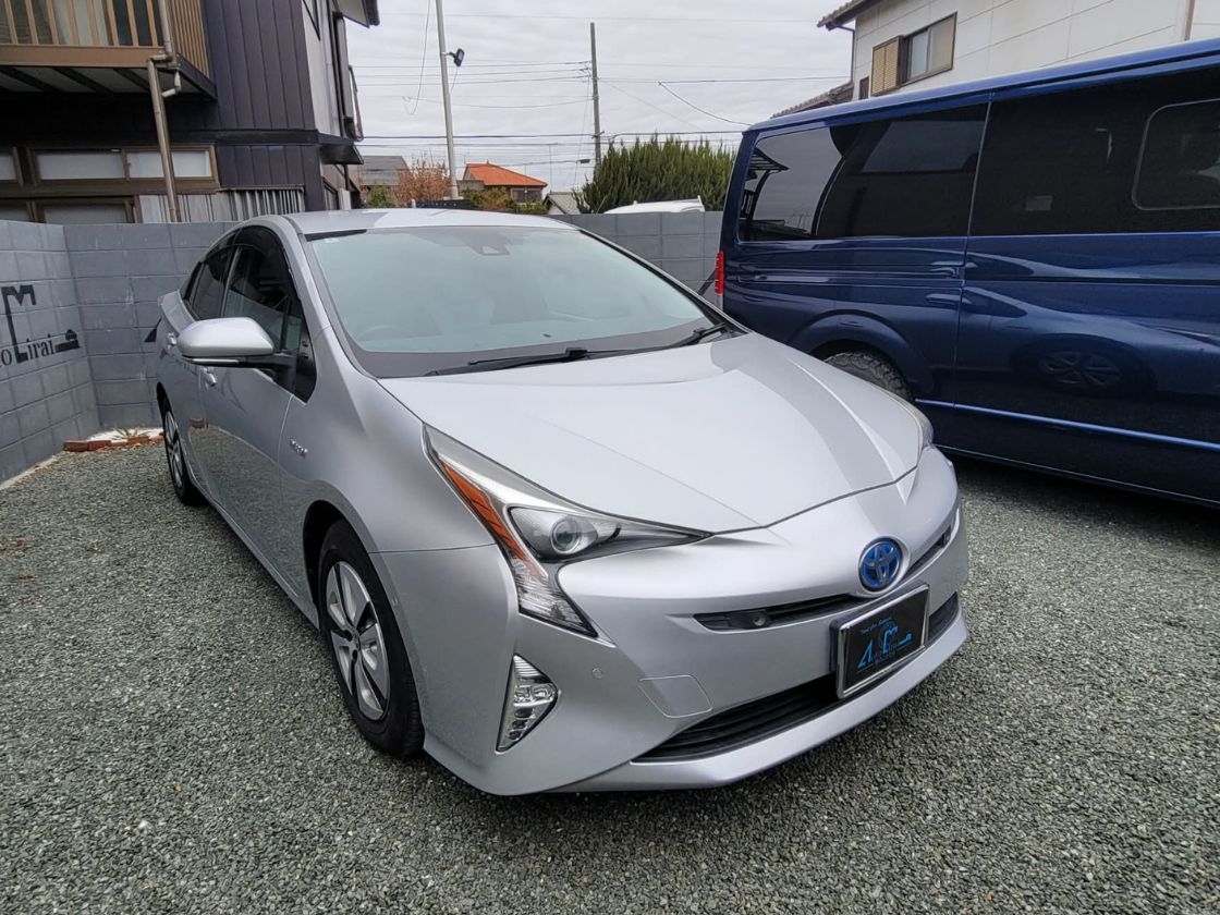 トヨタ プリウス1.8A