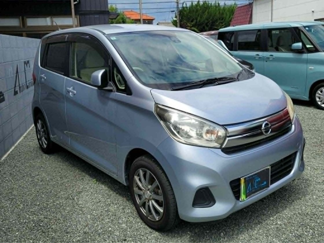日産 デイズX