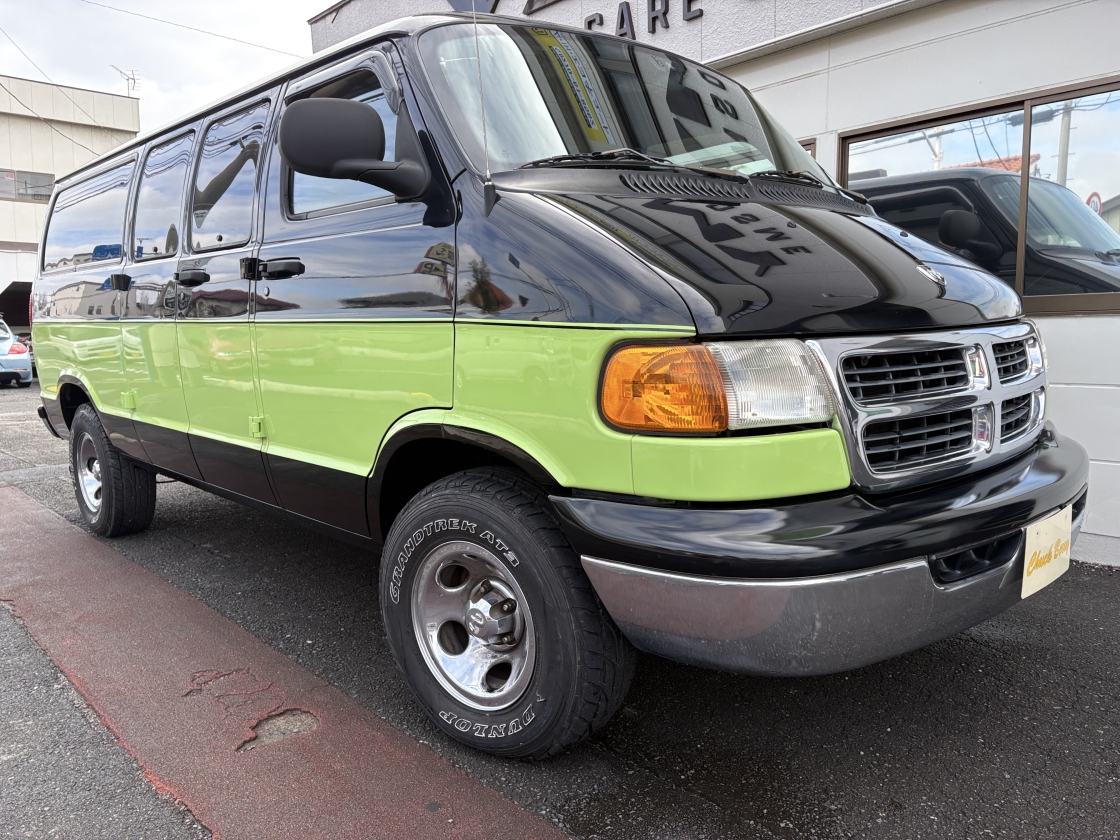 ダッジラムバン ミディアム