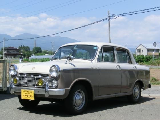 日産 ブルーバード1200デラックス