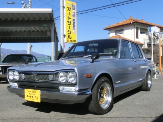 日産 スカイライン 中古車なら格安中古車検索 オートサークル