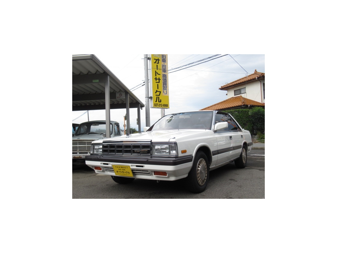 日産 ローレルHT2000Vターボ メダリスト