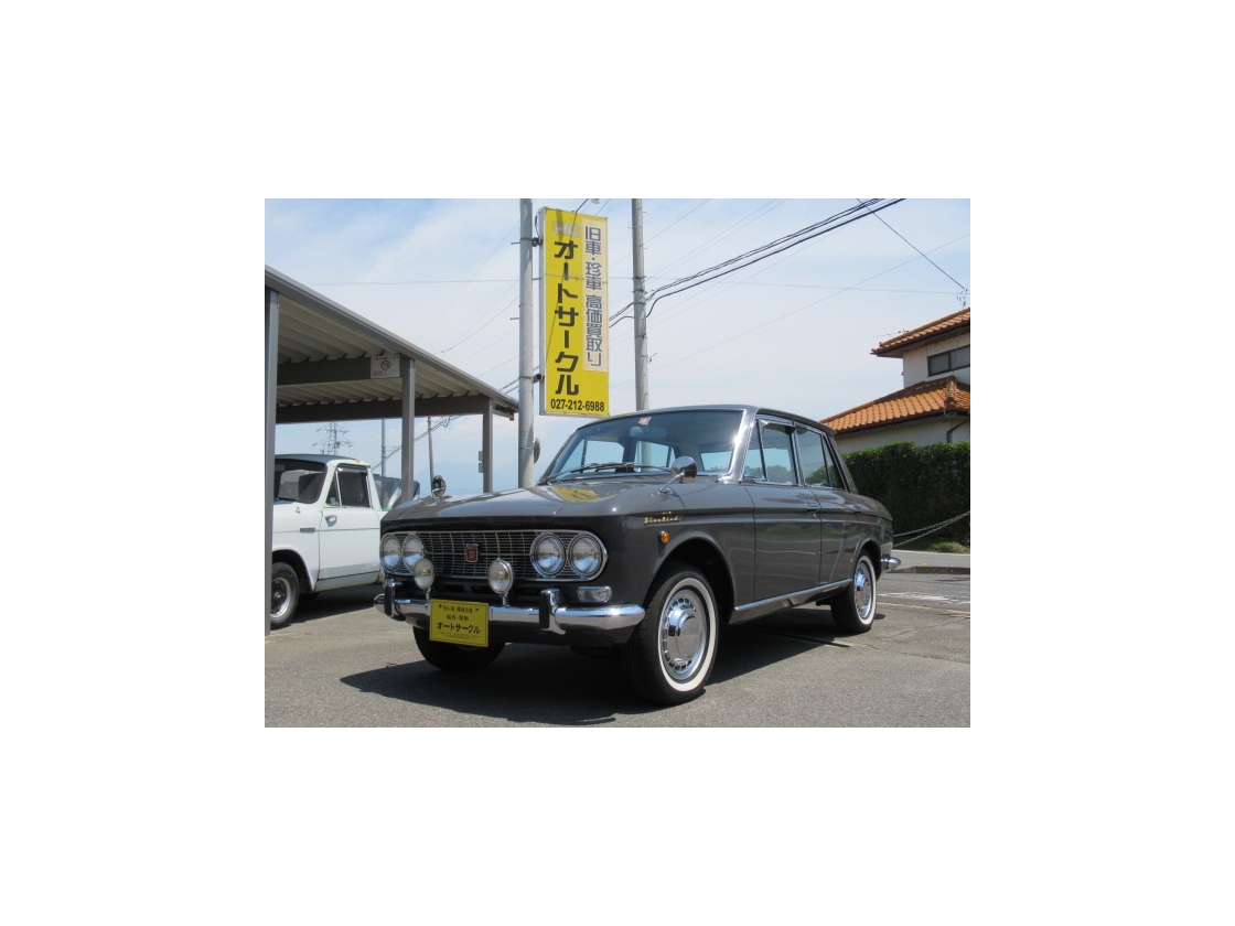 日産 ブルーバード1300デラックス