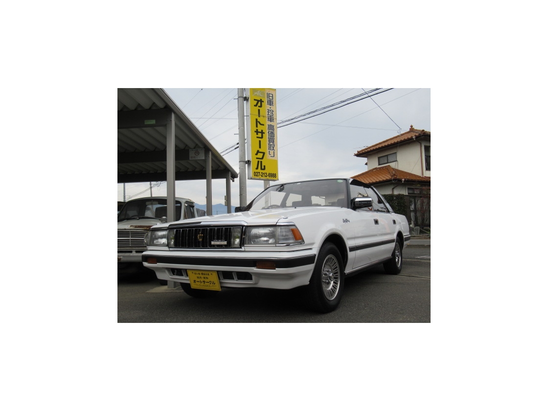 トヨタ クラウンHTロイヤルサルーンツインカム24スーパーチャージャー